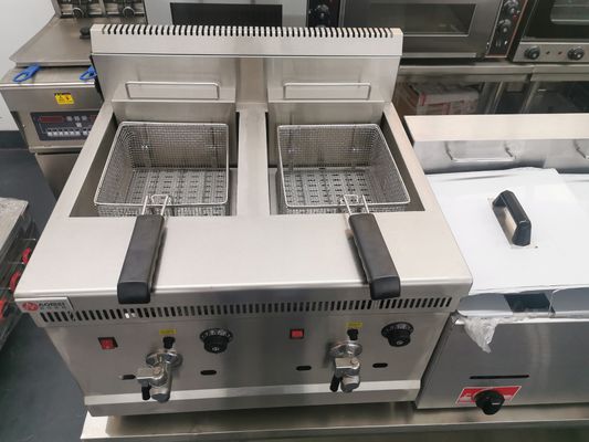 高 18L 18L産業用大型深揚げガスの揚げ機 2タンクと2バスケット