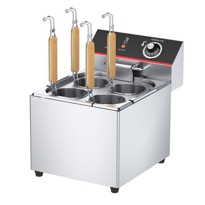 ファストフード用電動ヌードル炊飯機 レストランのキッチンでパスタ料理