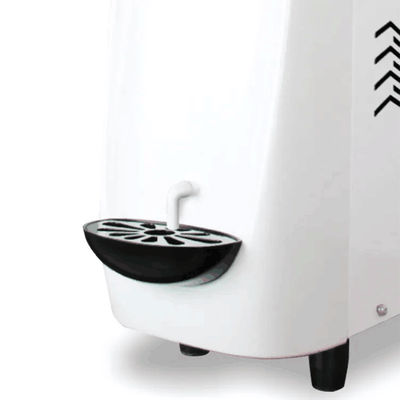 2023年 商用ソフトサーブ アイスクリームマシン 43KG 容量と製造機能